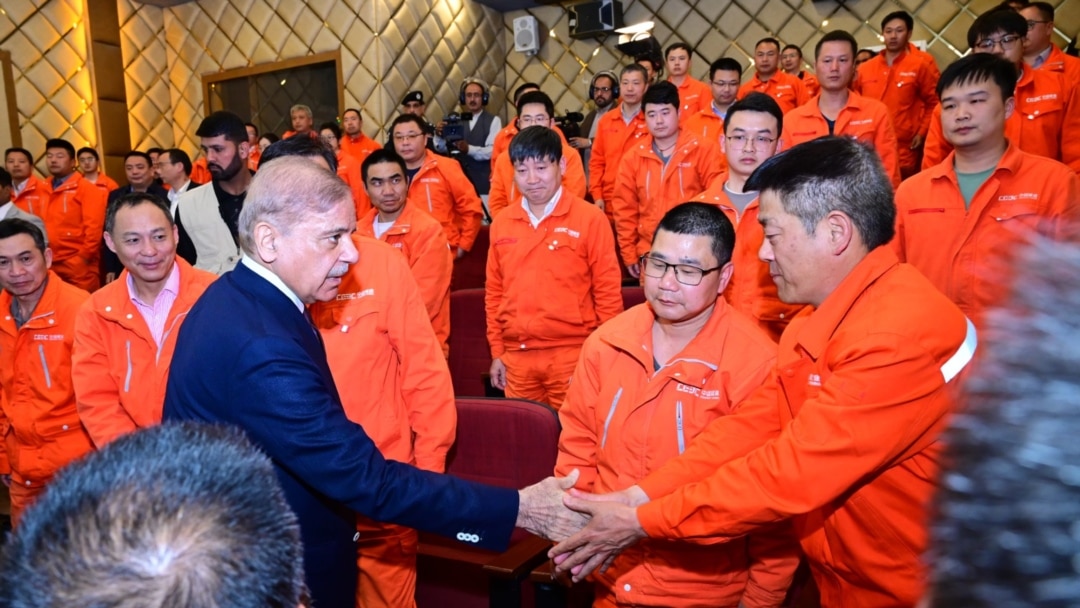 巴基斯坦总理承诺更好保障中国工人的安全
