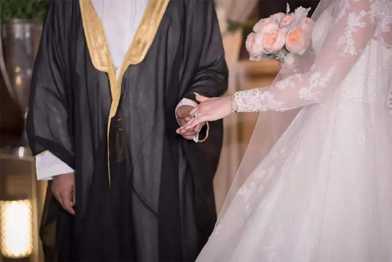 什么？还有这事！2022年上半年，阿联酋为公民发放约1.26亿迪拉姆的结婚补助金 ...