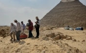 埃及吉萨金字塔群附近地下发现神秘建筑物