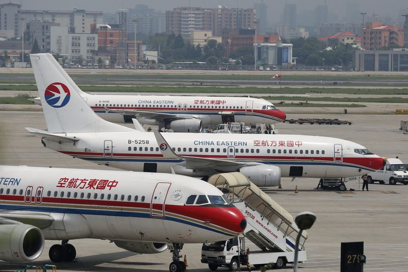 港股航空股午后暴力拉升，中国国航、中国东航飙升11%，跨地区流动人员不再查验健康码